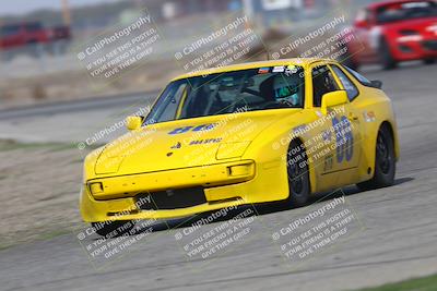 media/Oct-25-2025-CalClub SCCA (Sat) [[34c778dfbe]]/Group 2/Qualifying/
